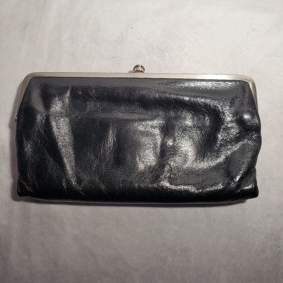 Hobo Lauren Clutch Wallet Leather In Black - Picture 4 of 13